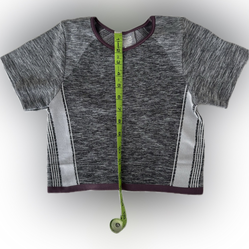 Athleta compression top